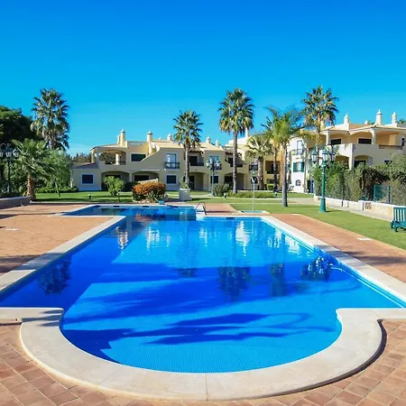 Apartamento Encosta Das Oliveiras *
